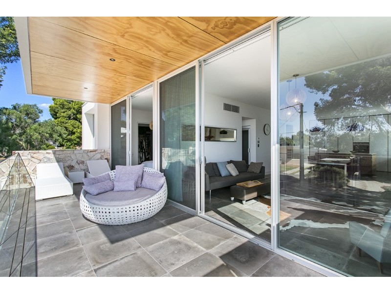 1 Cygnet Terrace, Kingston Park SA 5049