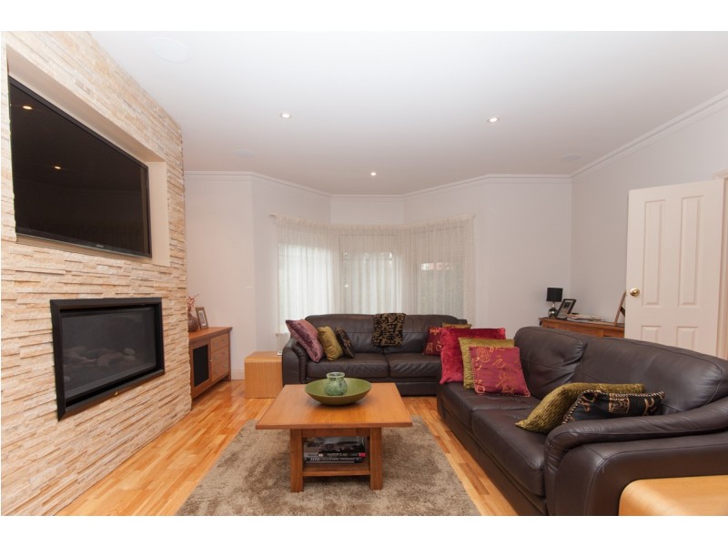 2A Clovelly Avenue, Glenelg North SA 5045