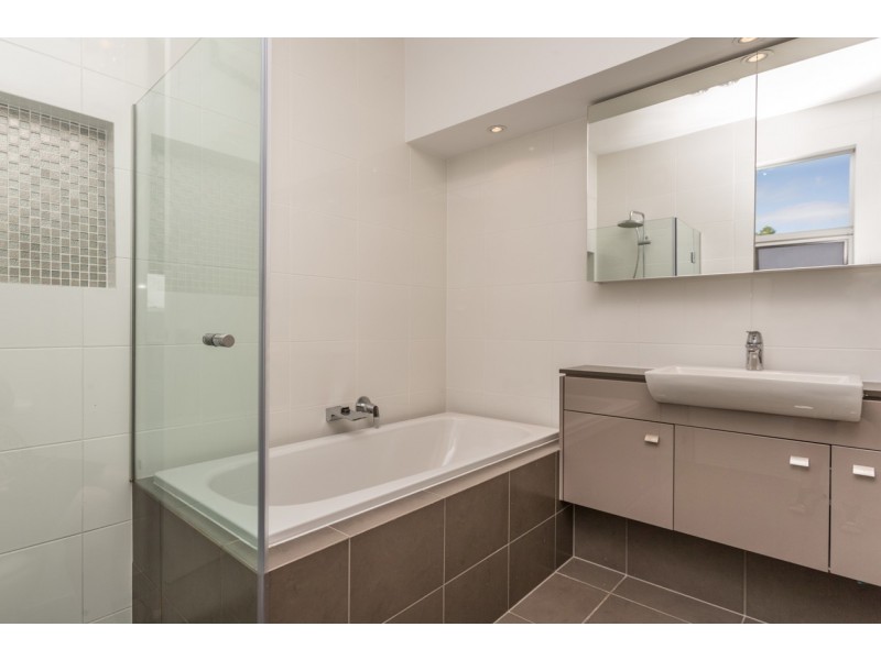 2D Sixth Avenue, Glenelg East SA 5045