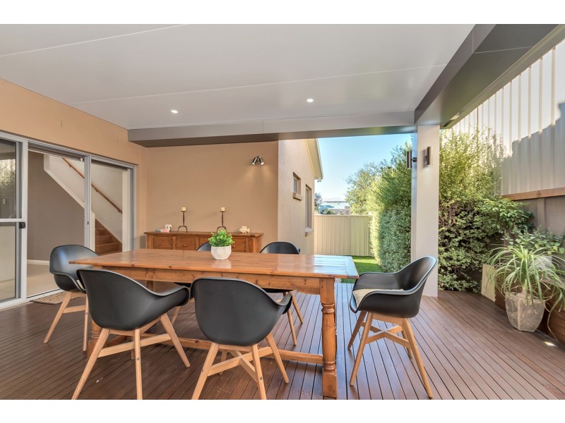 11 Barton Avenue, Kingston Park SA 5049