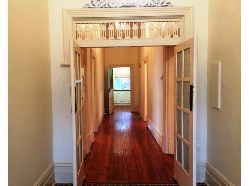 19 Sussex Street, Glenelg SA 5045