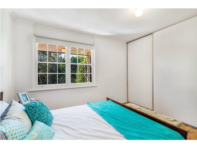 2/2B Barnes Avenue, Magill SA 5072