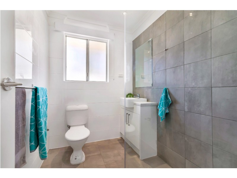 2/2B Barnes Avenue, Magill SA 5072