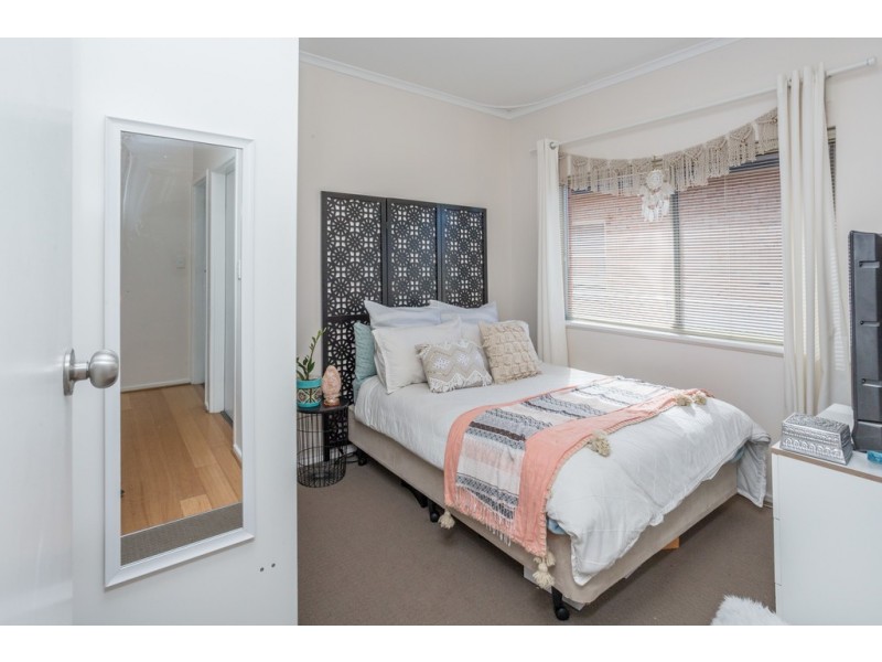 4/12 White Street, Henley Beach SA 5022