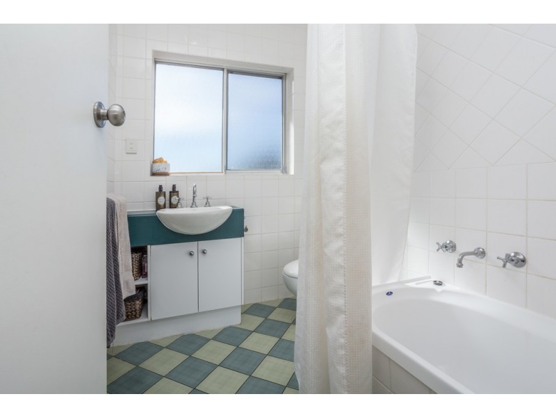 4/12 White Street, Henley Beach SA 5022