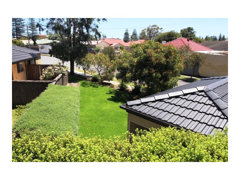 4/6 GILMORE ROAD, Henley Beach South SA 5022