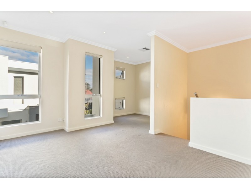 2B Sixth Avenue, Glenelg East SA 5045