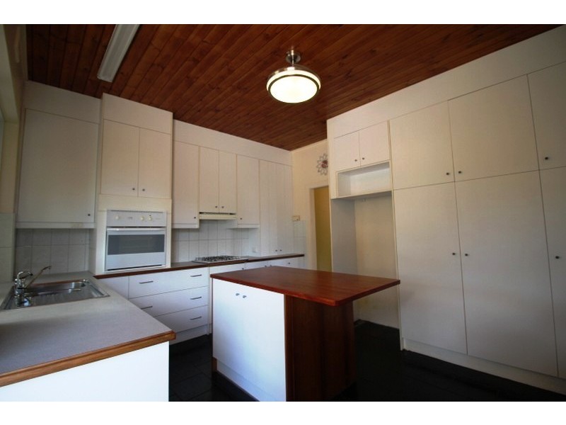 20 OAKLANDS ROAD, Somerton Park SA 5044