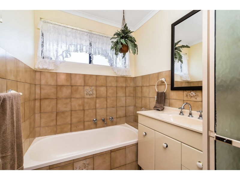 54 Fraser Drive, North Haven SA 5018