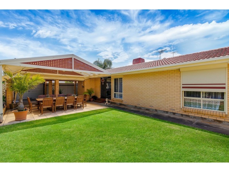 54 Fraser Drive, North Haven SA 5018