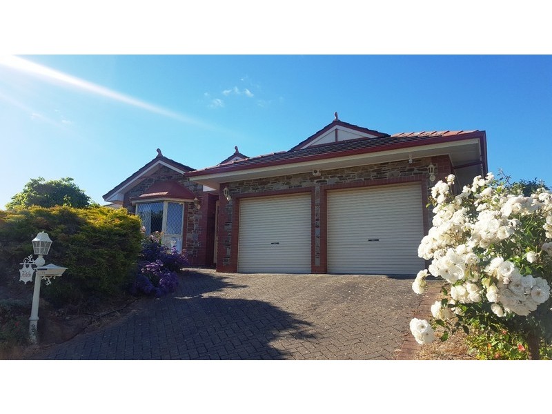 14 CRANBOURNE DRIVE, O’halloran Hill SA 5158