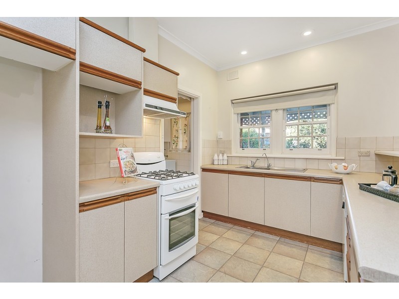 1 Hale Avenue, Hawthorn SA 5062