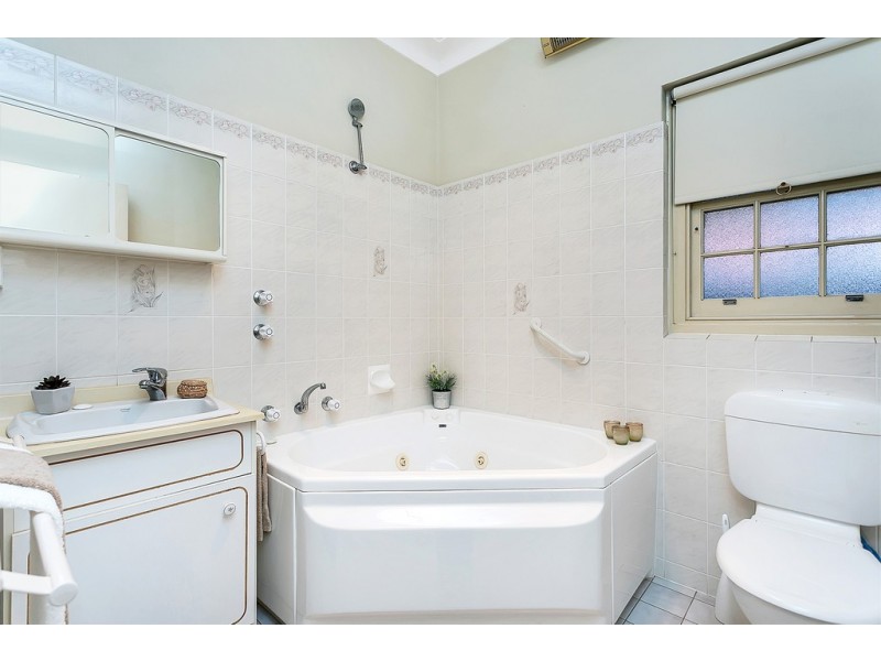 1 Hale Avenue, Hawthorn SA 5062