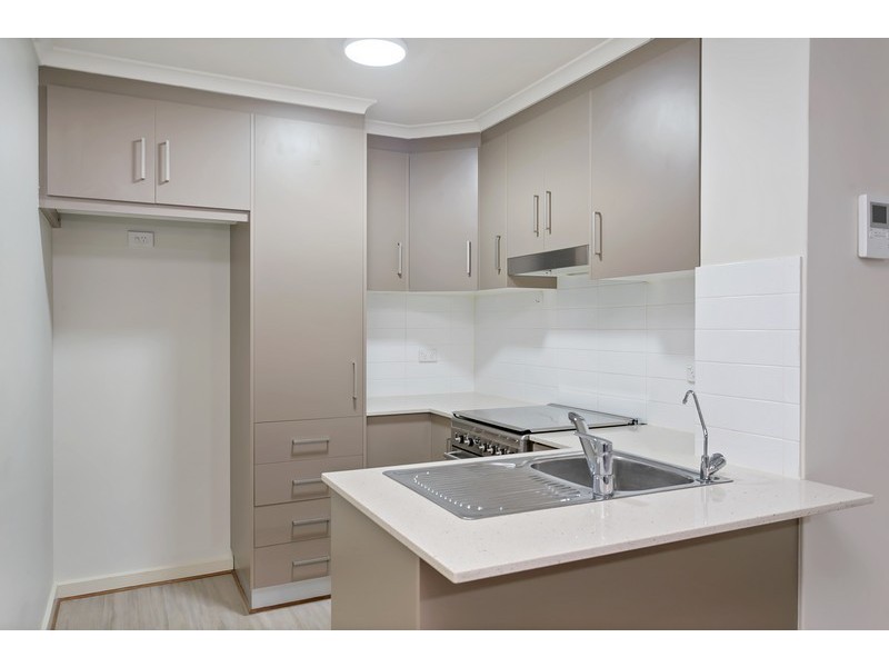3/18 BROADWAY, Glenelg South SA 5045