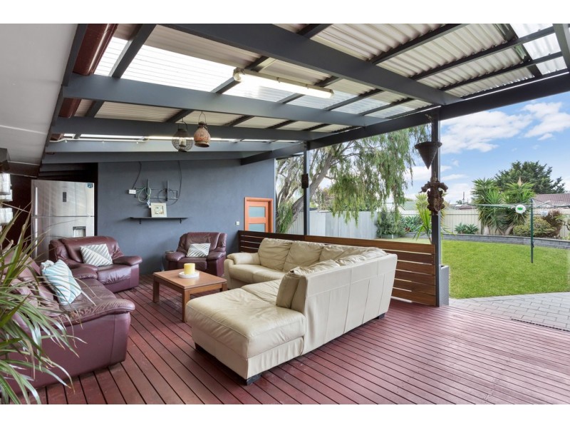 7 McRae Road, Port Noarlunga South SA 5167