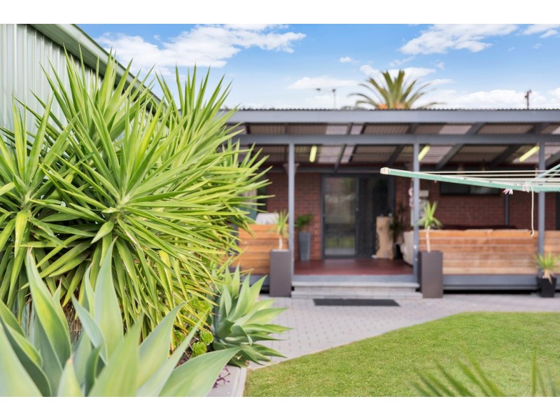 7 McRae Road, Port Noarlunga South SA 5167