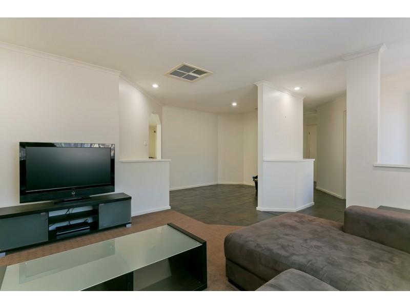 50 Canterbury Drive, Salisbury Heights SA 5109