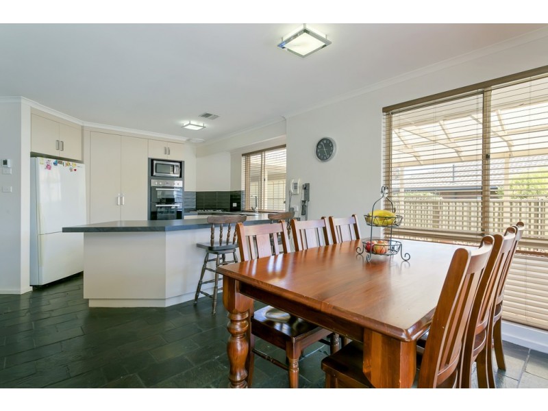 50 Canterbury Drive, Salisbury Heights SA 5109