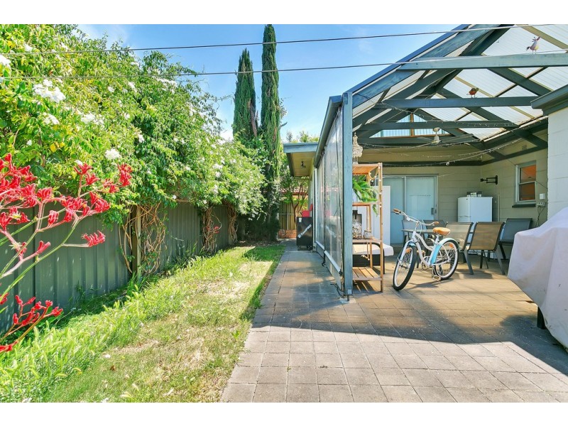 10 Kelmscott Street, Oaklands Park SA 5046