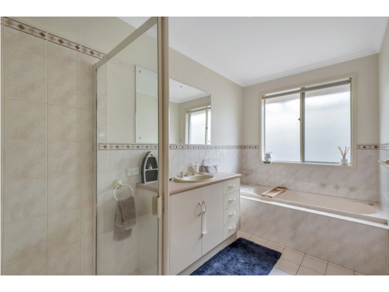 10 Cornwall Street, Sheidow Park SA 5158