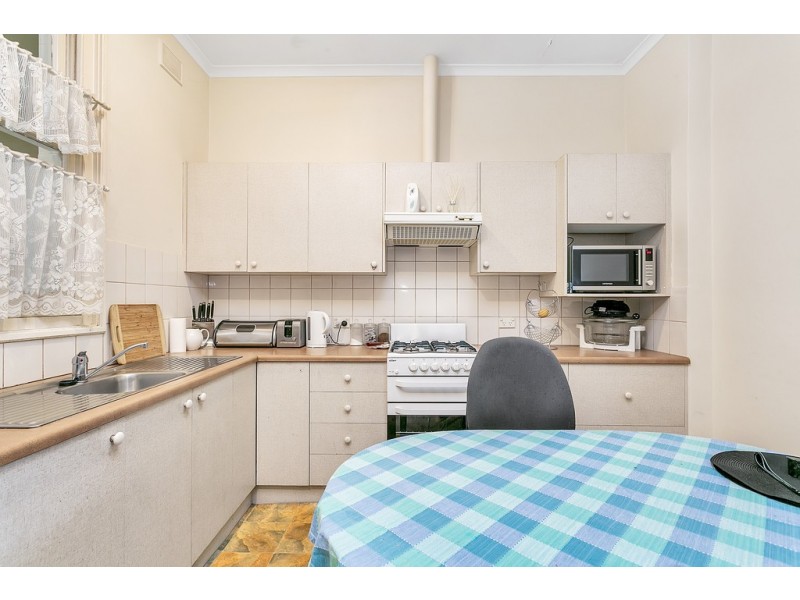 4 Foxgreen Avenue, Findon SA 5023