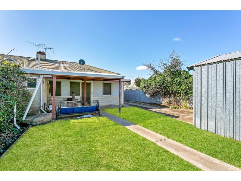 4 Foxgreen Avenue, Findon SA 5023