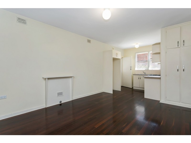 2/36 Byron Road, Black Forest SA 5035