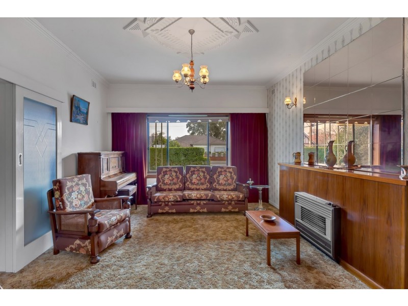 13 Winston Avenue, Cumberland Park SA 5041