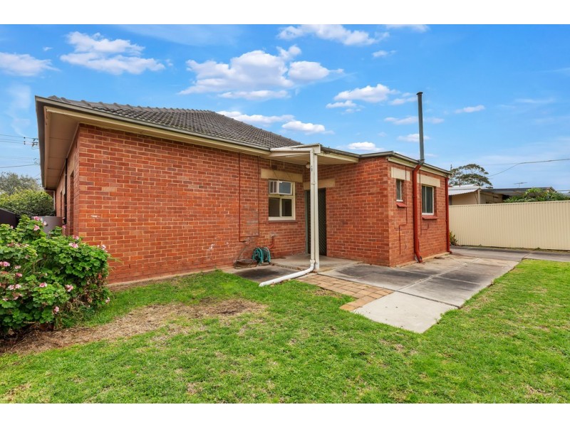 13 Winston Avenue, Cumberland Park SA 5041