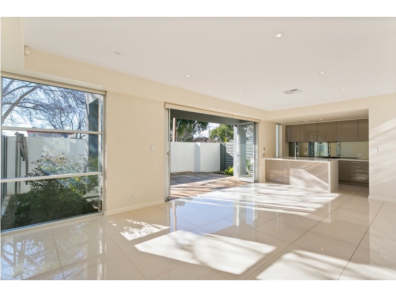 2B Sixth Avenue, Glenelg East SA 5045