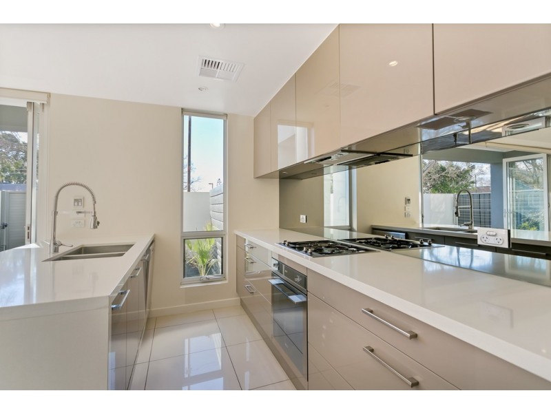 2B Sixth Avenue, Glenelg East SA 5045