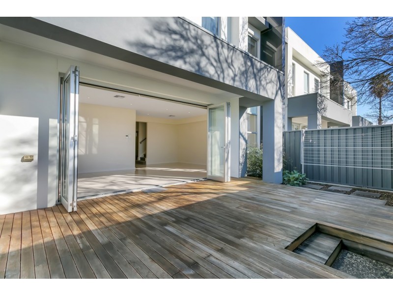 2B Sixth Avenue, Glenelg East SA 5045