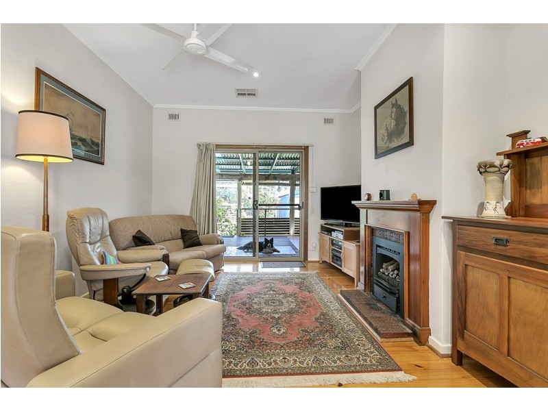 19 Carlton Street, Oaklands Park SA 5046