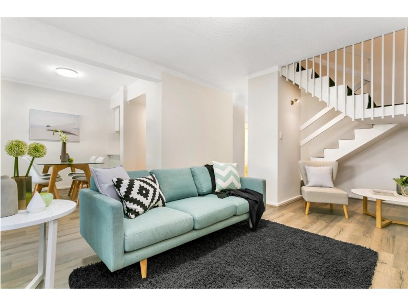 9/20 Edwin Street, West Lakes Shore SA 5020