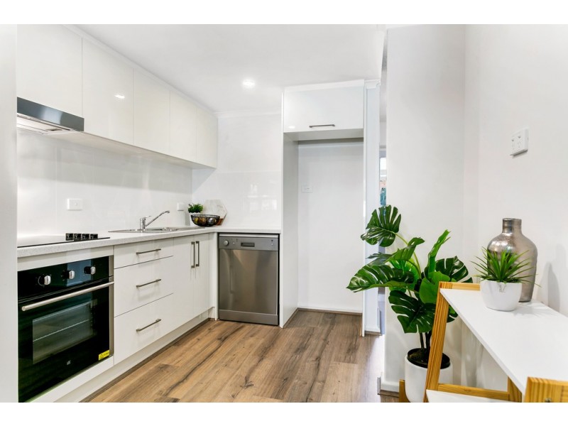9/20 Edwin Street, West Lakes Shore SA 5020