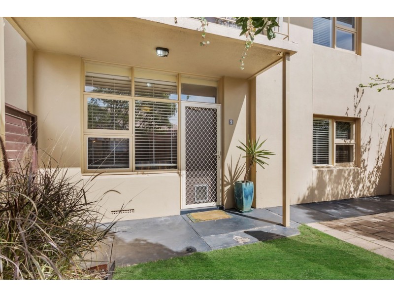 2/5 St Annes Terrace, Glenelg North SA 5045