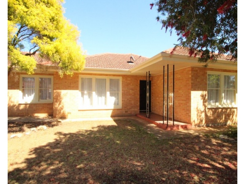 49 Illawarra Avenue, Hove SA 5048