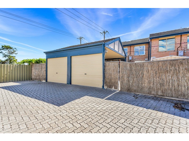 2/17 Lord Hobart Way, West Lakes SA 5021