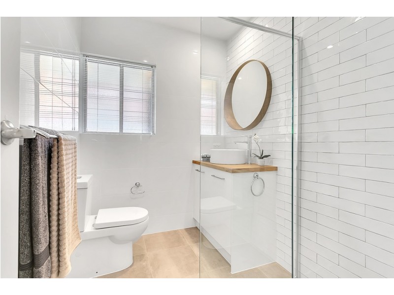 2/10 Simpson Street, Woodville South SA 5011