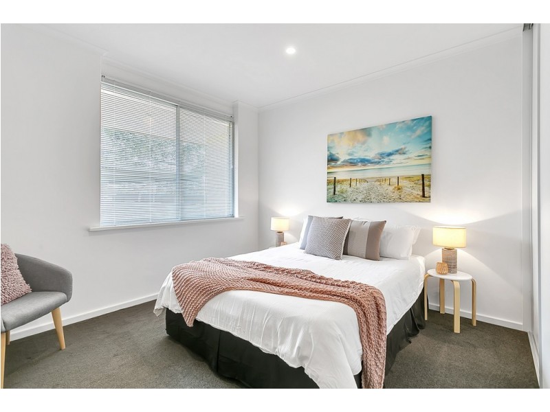 2/10 Simpson Street, Woodville South SA 5011