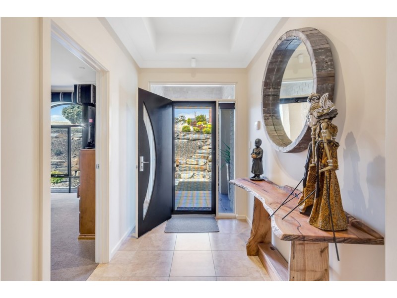 35 Coulter Street, Flagstaff Hill SA 5159