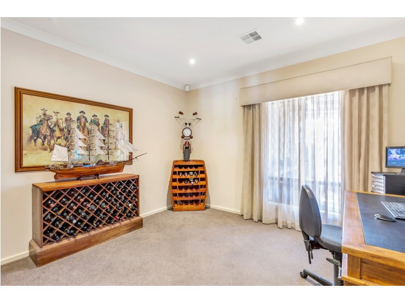 35 Coulter Street, Flagstaff Hill SA 5159