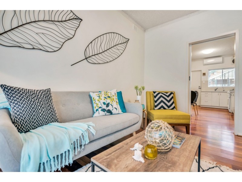 1/2 Old Beach Road, Brighton SA 5048