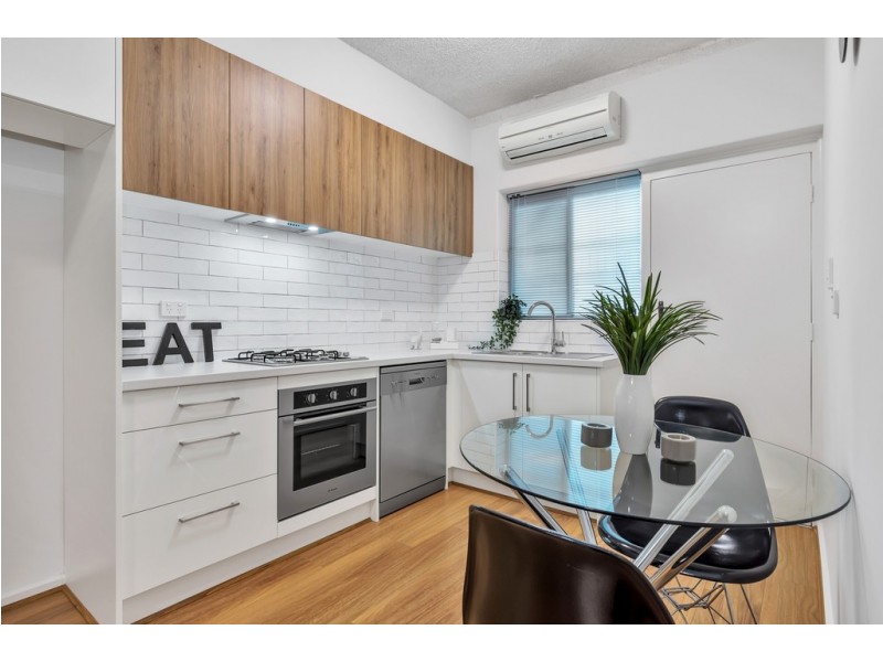 2/71 Spring Street, Queenstown SA 5014