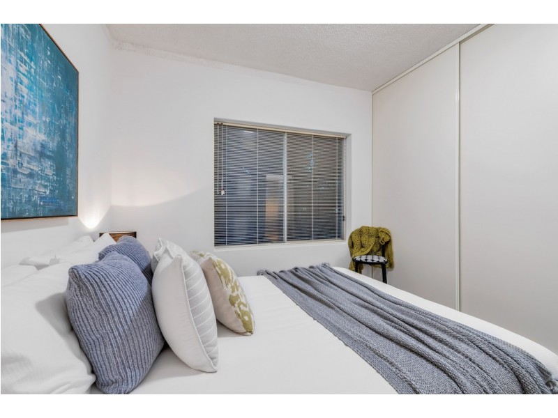 2/71 Spring Street, Queenstown SA 5014