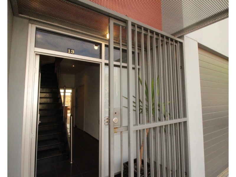 13 First Street, Hindmarsh SA 5007