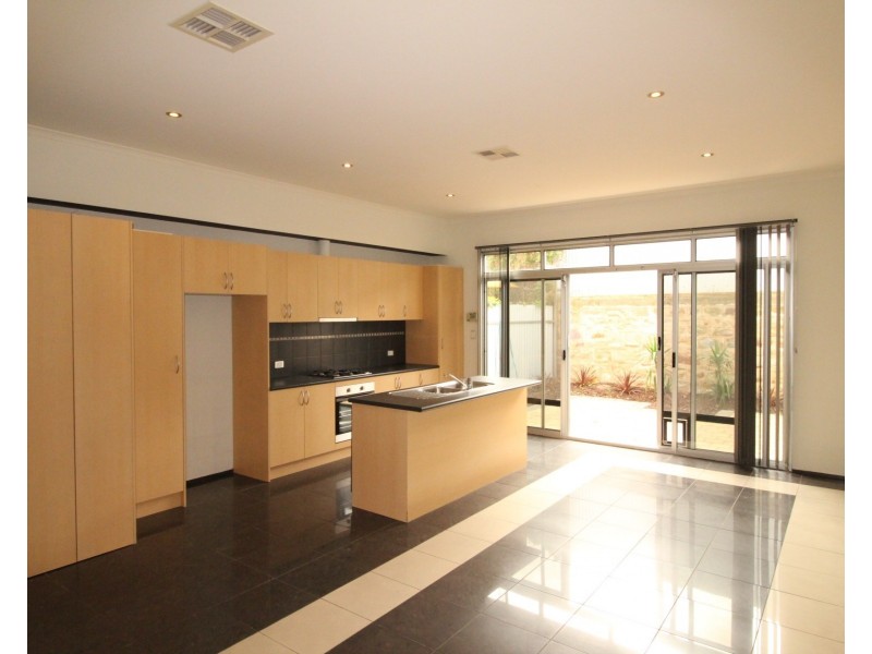 13 First Street, Hindmarsh SA 5007