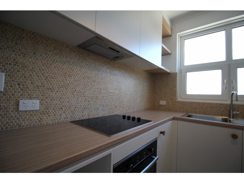 16/18 Robert Street, Glenelg South SA 5045