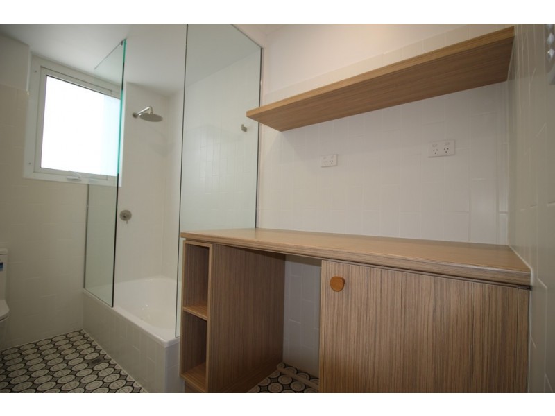 16/18 Robert Street, Glenelg South SA 5045