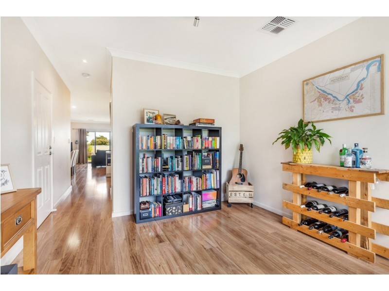 41 Ramsay Avenue, Seacombe Gardens SA 5047